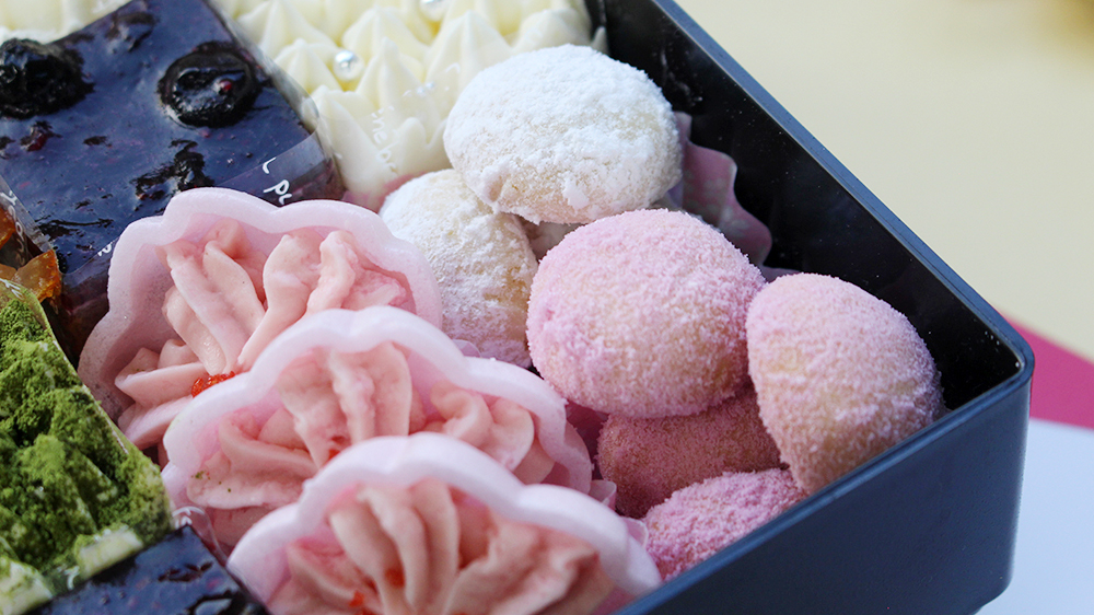 2色のスノーボール