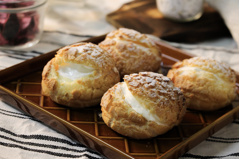 メロン風味のクッキーシューの画像