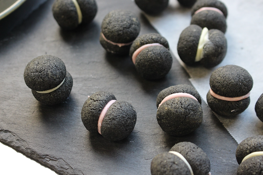 竹炭パウダーでバーチ・ディ・ダーマの画像