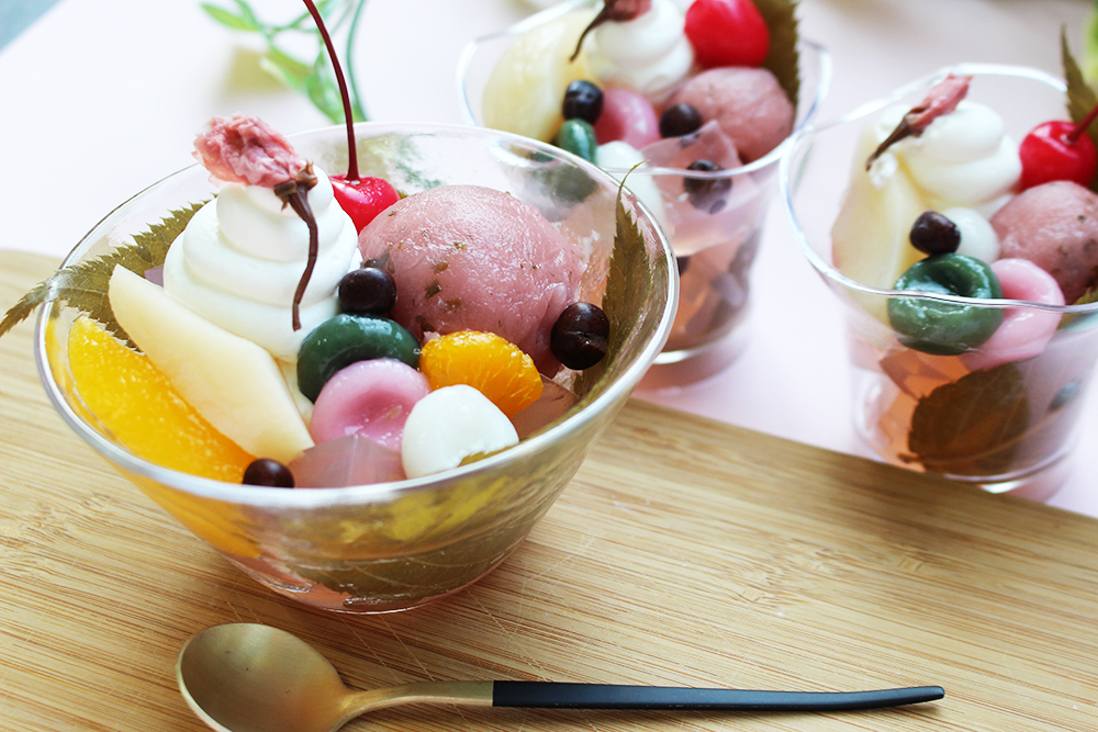 桜のあんみつの画像