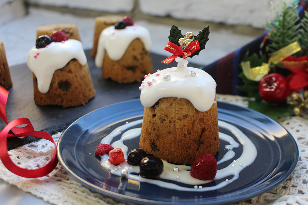 イギリス伝統の菓子「クリスマスプディング」の画像
