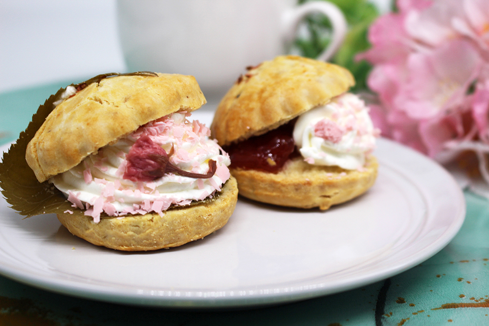 桜のスコーンの画像