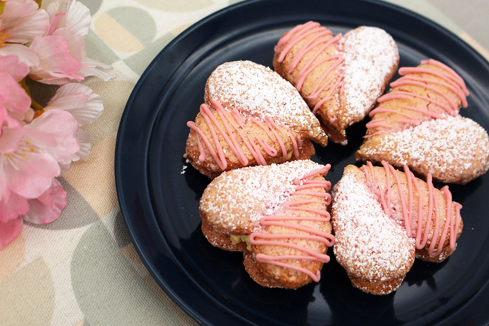 桜のダックワーズの画像